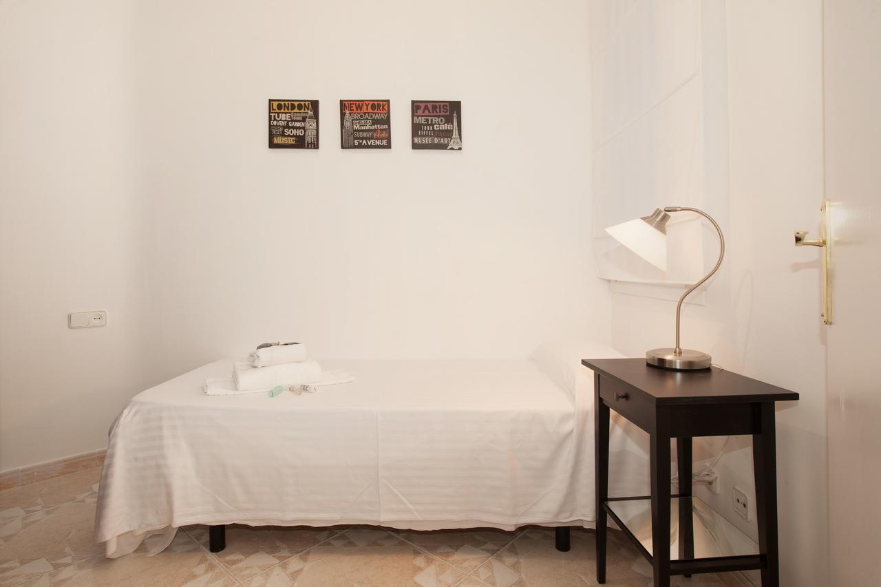 Apartment Comfy Corner 32